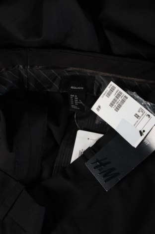 Ανδρικό παντελόνι H&M, Μέγεθος L, Χρώμα Μαύρο, Τιμή 4,27 €