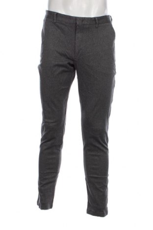 Мъжки панталон Hugo Boss, Размер XL, Цвят Сив, Цена 106,86 лв.