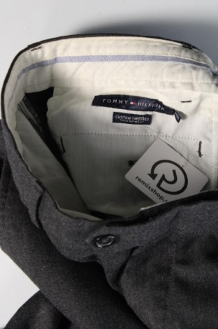 Pánské kalhoty  Tommy Hilfiger, Velikost M, Barva Černá, Cena  389,00 Kč