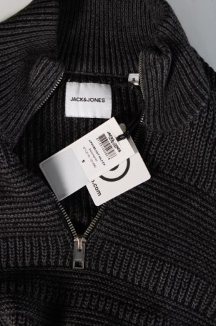Herrenpullover Jack & Jones, Größe S, Farbe Grau, Preis 13,10 €