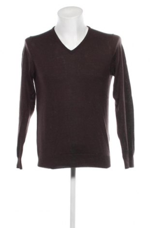 Мъжки пуловер Uniqlo, Размер M, Цвят Кафяв, Цена 22,10 лв.