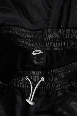 Мъжко спортно долнище Nike, Размер S, Цвят Черен, Цена 41,00 лв.