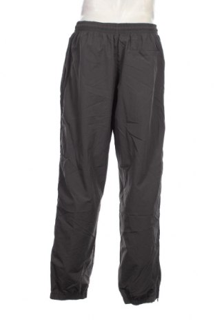 Pantaloni trening de bărbați Urban Classics, Mărime XL, Culoare Gri, Preț 100,95 Lei