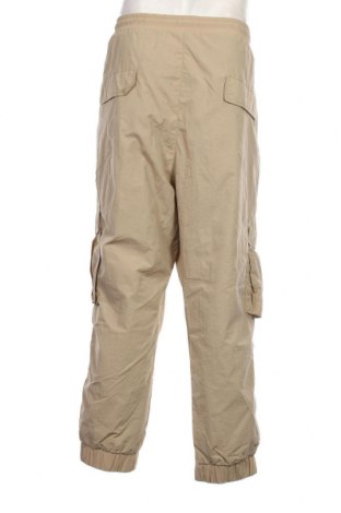 Pantaloni trening de bărbați Urban Classics, Mărime 3XL, Culoare Maro, Preț 100,95 Lei