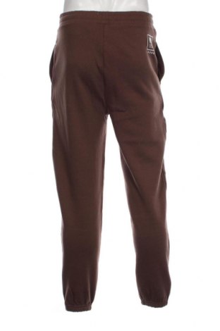 Pantaloni trening de bărbați Viral Vibes, Mărime M, Culoare Maro, Preț 87,70 Lei