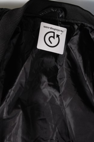 Pánská bunda , Velikost M, Barva Černá, Cena  416,00 Kč