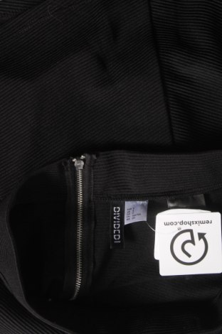 Φούστα H&M Divided, Μέγεθος S, Χρώμα Μαύρο, Τιμή 4,62 €