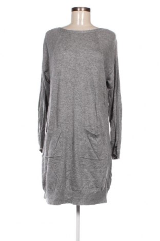 Kleid, Größe XL, Farbe Grau, Preis 6,99 €