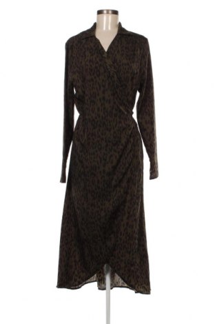 Kleid, Größe XXL, Farbe Mehrfarbig, Preis 14,83 €