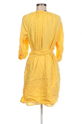 Kleid Banana Republic, Größe XL, Farbe Gelb, Preis 57,06 €
