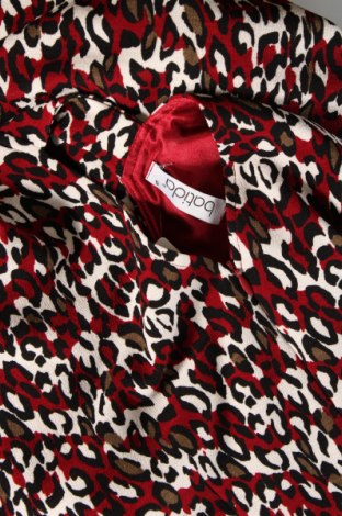Kleid Batida, Größe M, Farbe Rot, Preis 4,64 €
