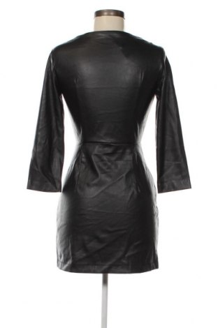 Šaty  Bershka, Velikost S, Barva Černá, Cena  462,00 Kč