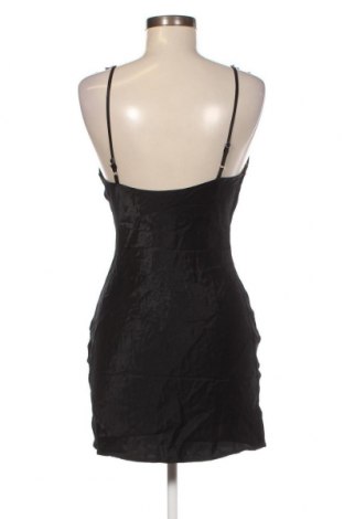 Φόρεμα Bershka, Μέγεθος XS, Χρώμα Μαύρο, Τιμή 17,94 €