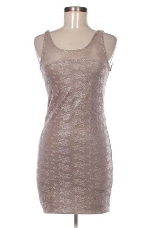 Φόρεμα Bershka, Μέγεθος M, Χρώμα  Μπέζ, Τιμή 7,18 €