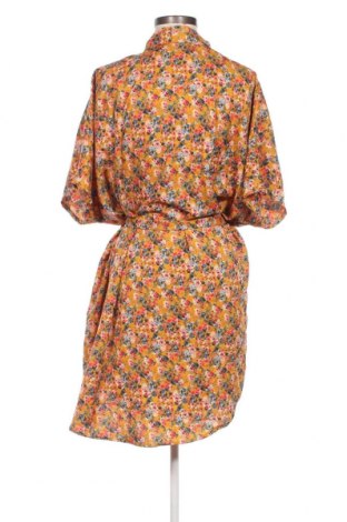 Φόρεμα Boii, Μέγεθος M, Χρώμα Πολύχρωμο, Τιμή 9,80 €