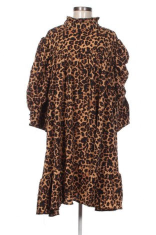 Kleid Boohoo, Größe XXL, Farbe Mehrfarbig, Preis € 20,18