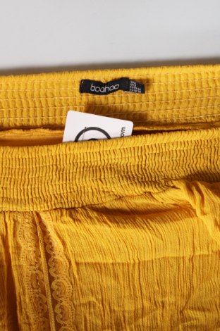 Kleid Boohoo, Größe XS, Farbe Gelb, Preis 20,18 €