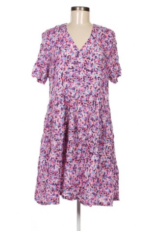 Kleid C&A, Größe XL, Farbe Mehrfarbig, Preis 32,01 €