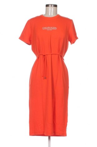 Šaty  Calvin Klein, Velikost M, Barva Červená, Cena  2 112,00 Kč