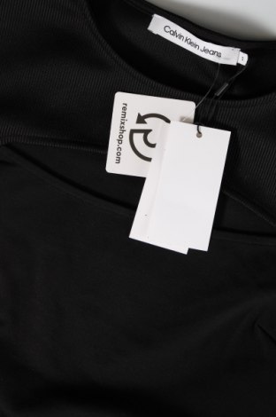 Рокля Calvin Klein Jeans, Размер S, Цвят Черен, Цена 112,00 лв.