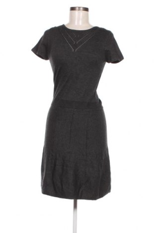 Kleid Cami, Größe S, Farbe Grau, Preis € 16,01