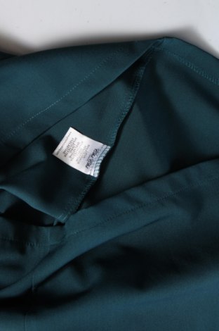 Kleid Chi Chi, Größe M, Farbe Grün, Preis 40,17 €