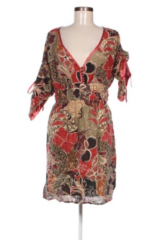 Kleid Drys, Größe M, Farbe Mehrfarbig, Preis € 5,05