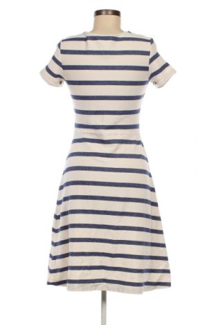 Kleid Edc By Esprit, Größe S, Farbe Weiß, Preis 33,40 €
