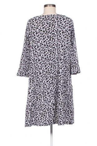 Kleid Esmara, Größe XL, Farbe Mehrfarbig, Preis 20,18 €