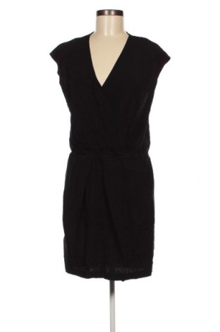 Šaty  Esprit, Velikost M, Barva Černá, Cena  252,00 Kč