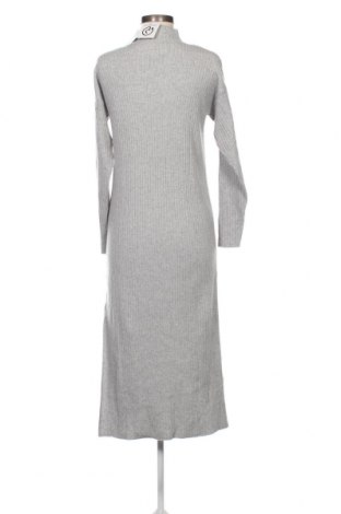 Kleid Etam, Größe M, Farbe Grau, Preis 22,27 €