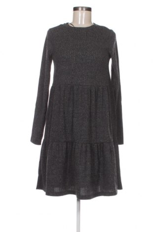 Kleid Gina, Größe M, Farbe Grau, Preis € 4,84