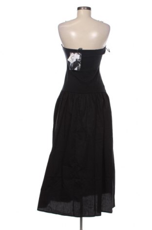 Šaty  Gina Tricot, Velikost L, Barva Černá, Cena  670,00 Kč
