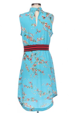 Šaty  Guess, Velikost M, Barva Vícebarevné, Cena  1 530,00 Kč