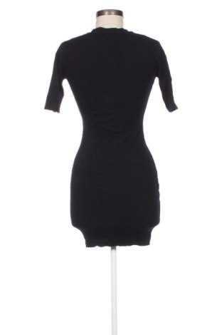Šaty  Guess, Velikost XS, Barva Černá, Cena  918,00 Kč