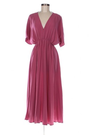 Kleid Guido Maria Kretschmer for About You, Größe M, Farbe Aschrosa, Preis 43,30 €
