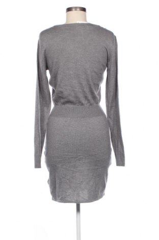 Kleid H&M, Größe M, Farbe Grau, Preis 9,48 €