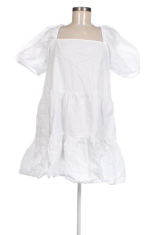 Kleid H&M, Größe M, Farbe Weiß, Preis 12,11 €