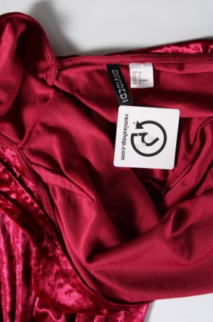Šaty  H&M Divided, Velikost S, Barva Červená, Cena  185,00 Kč