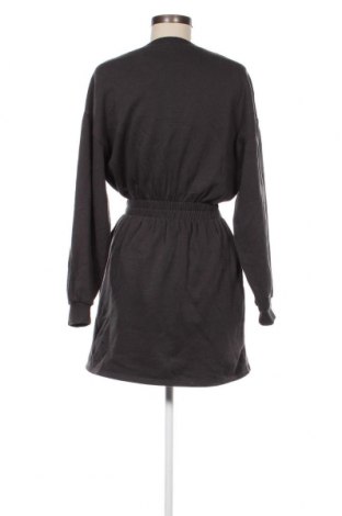 Šaty  H&M Divided, Veľkosť S, Farba Sivá, Cena  6,58 €