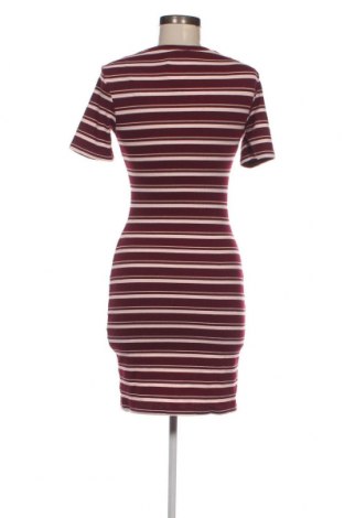 Kleid H&M Divided, Größe M, Farbe Rot, Preis 5,45 €