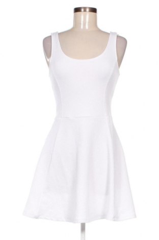 Šaty  H&M Divided, Velikost M, Barva Bílá, Cena  277,00 Kč