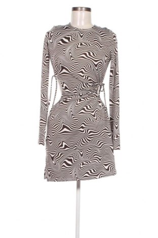 Šaty  H&M Divided, Velikost S, Barva Vícebarevné, Cena  106,00 Kč