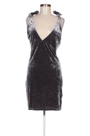 Kleid H&M Divided, Größe XS, Farbe Grau, Preis € 8,07