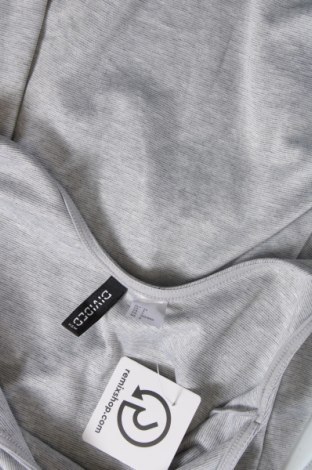 Kleid H&M Divided, Größe XS, Farbe Grau, Preis 8,07 €
