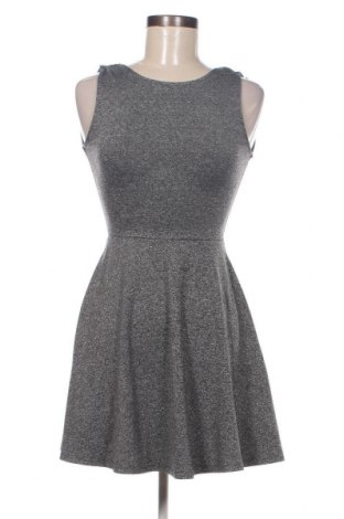 Kleid H&M Divided, Größe S, Farbe Grau, Preis € 8,07