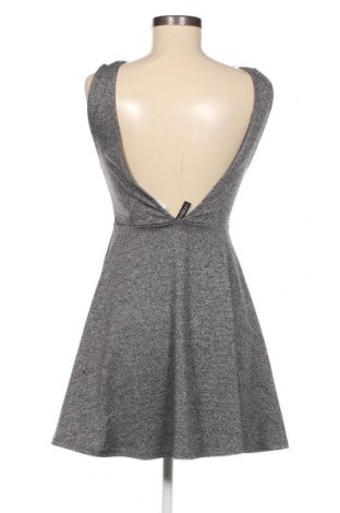 Kleid H&M Divided, Größe S, Farbe Grau, Preis 5,99 €