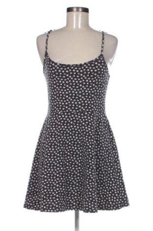 Kleid H&M Divided, Größe M, Farbe Mehrfarbig, Preis € 15,00