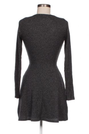 Kleid Hollister, Größe S, Farbe Grau, Preis € 5,01