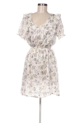 Φόρεμα In April 1986, Μέγεθος S, Χρώμα Λευκό, Τιμή 29,69 €